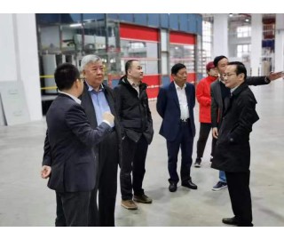 中国林产工业协会副会长陈天全调研横林地板产业